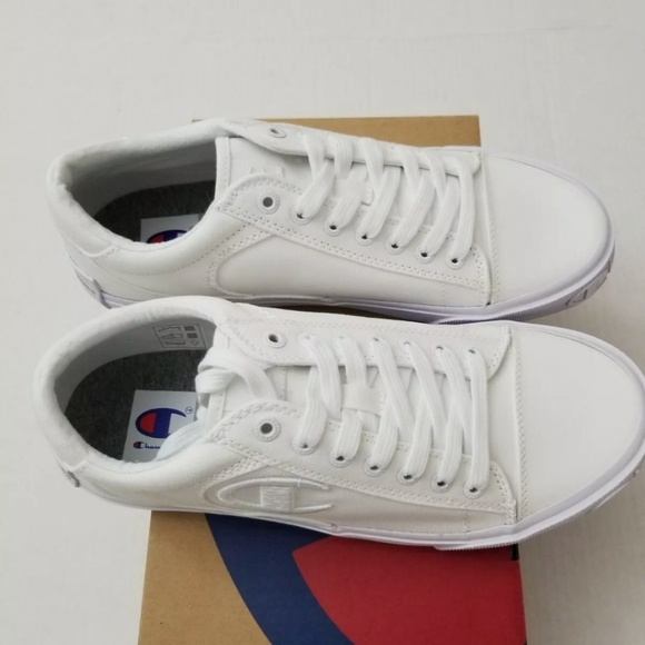 Men Champion Shoes white size 12 NIB final price - Picture 3 of 7